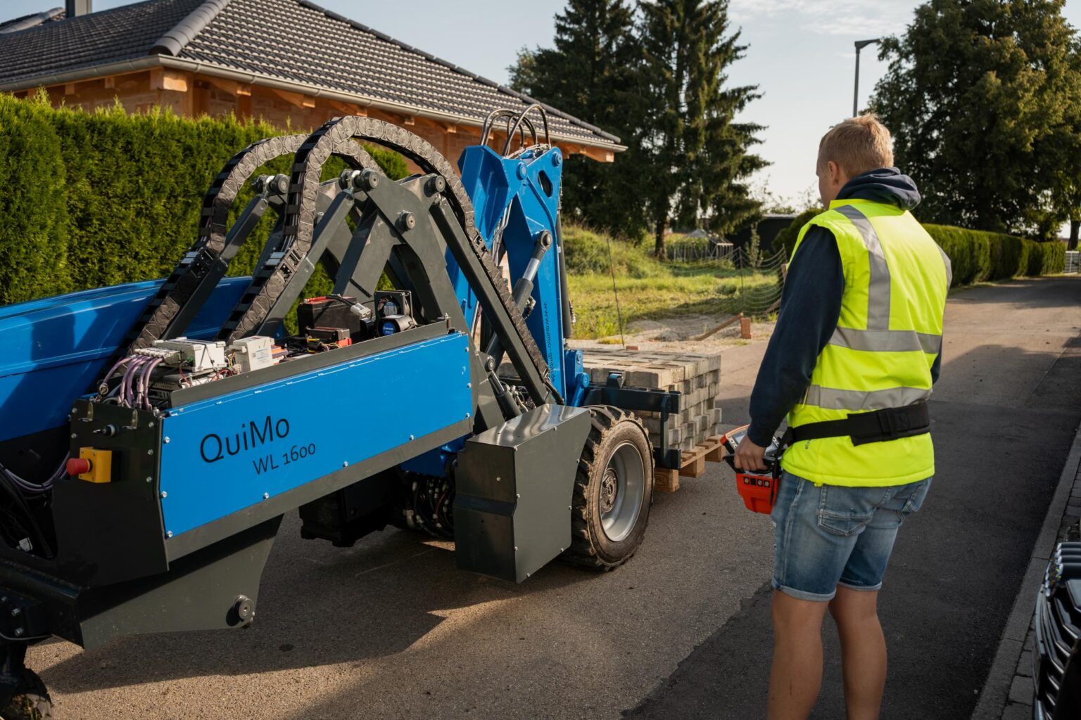 Dynamisches Gegengewicht des QuiMo 1600 im Einsatz