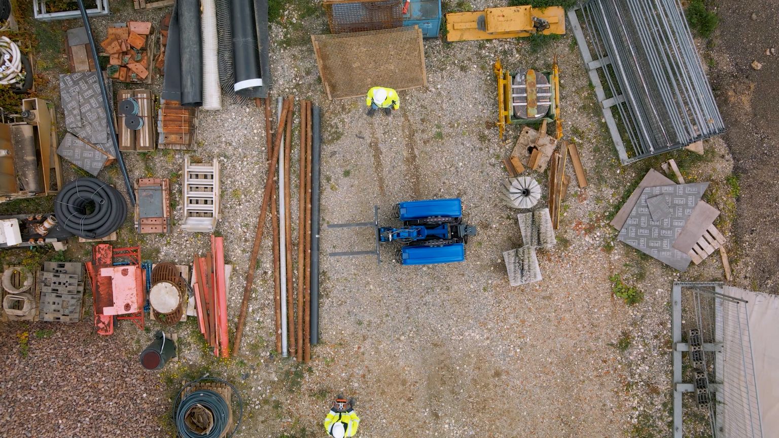 QuiMo 1600 als elektrischer Radlader ohne Kabine auf der Baustelle