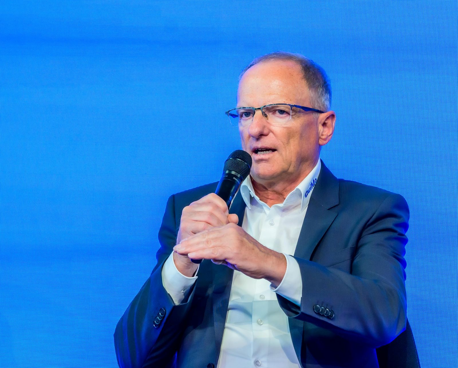 Wolfgang Rebholz bei der Panel-Diskussion bei dem Event BUILDING THE FUTURE | Künstliche Intelligenz und Robotik im Einsatz der Zech Group
